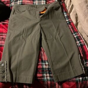 NWT Cynthia Steffe Capri pants size 4